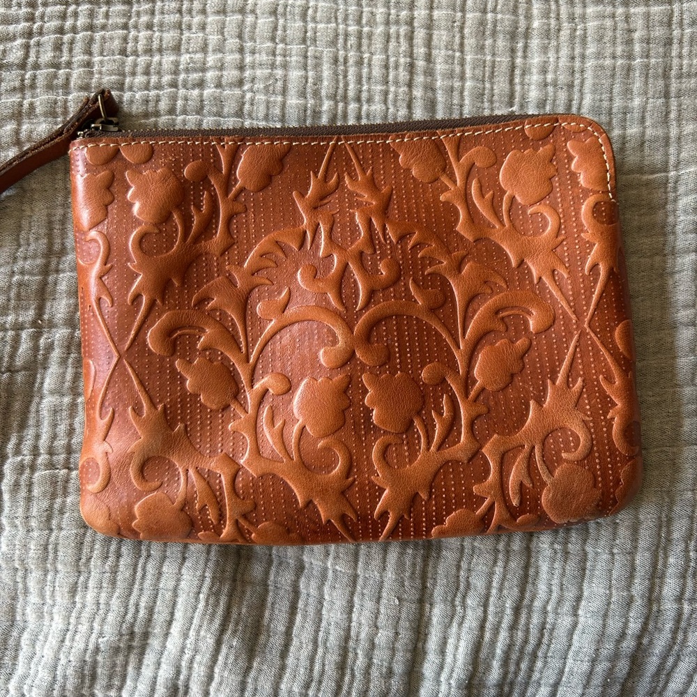 Patricia Nash Floral Embossed Leather Clutch in Tan